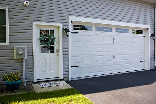 24/7 Emergency Garage Door Panel Replacement experts in Bossier City, LA